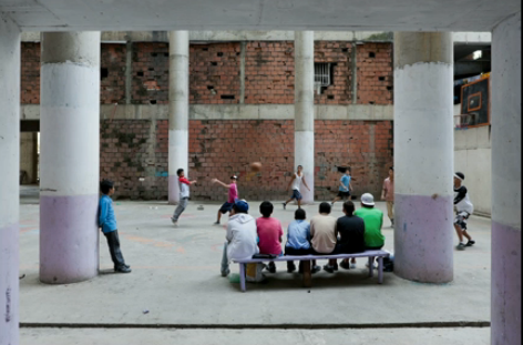 iwan bball court