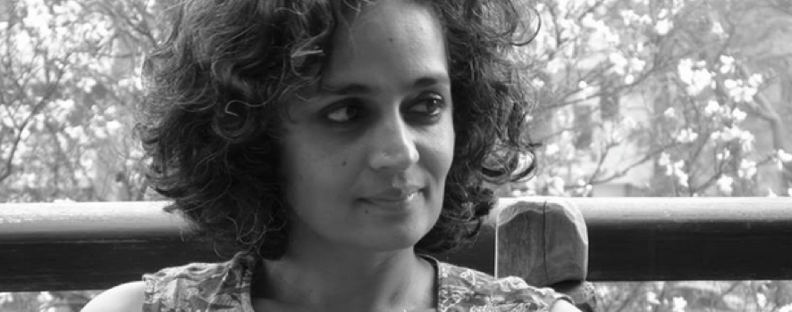 arundhati roy bw