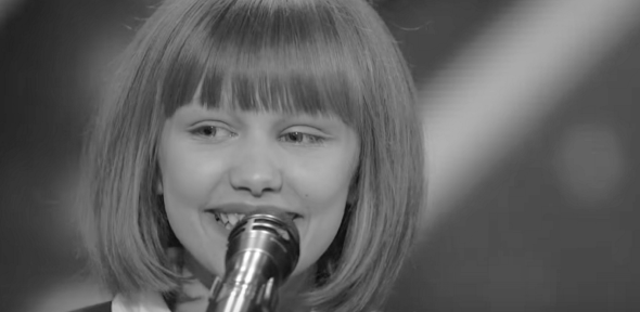 grace vanderwaal.png